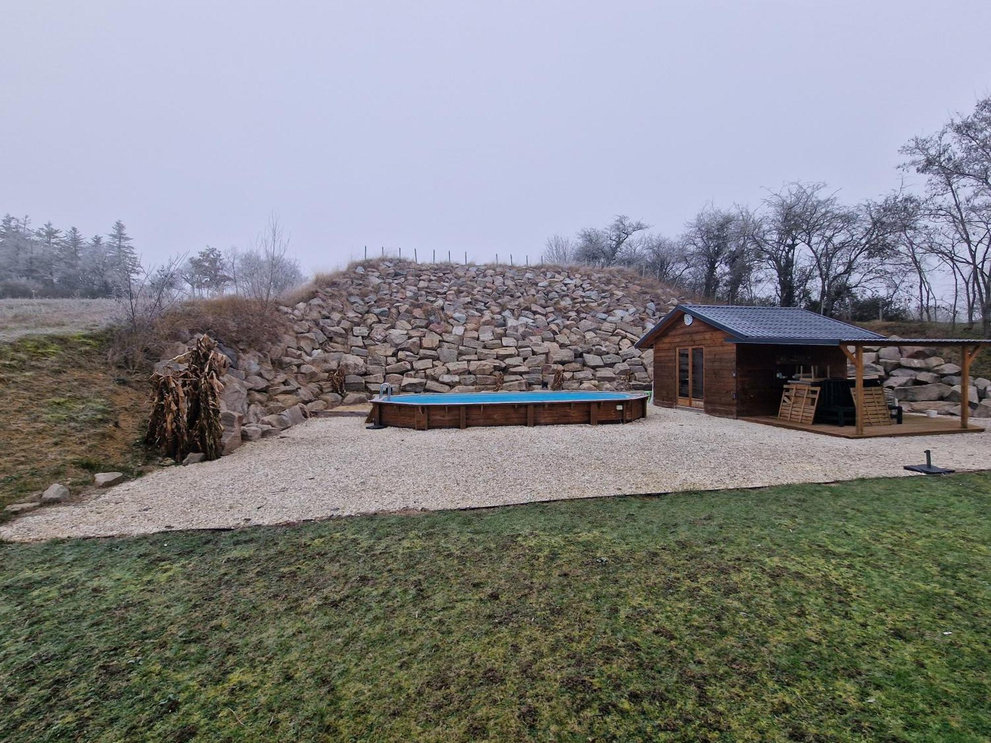 Appartamento Domaine Des Rigaud Garchizy Esterno foto